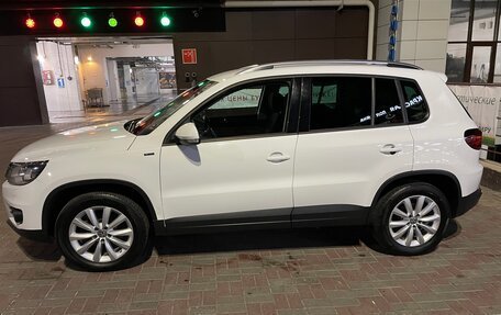 Volkswagen Tiguan I, 2016 год, 1 450 000 рублей, 3 фотография