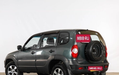 Chevrolet Niva I рестайлинг, 2018 год, 789 000 рублей, 5 фотография