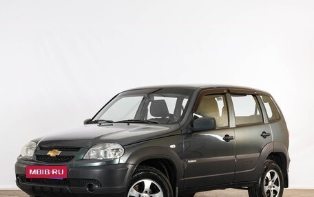 Chevrolet Niva I рестайлинг, 2018 год, 789 000 рублей, 4 фотография