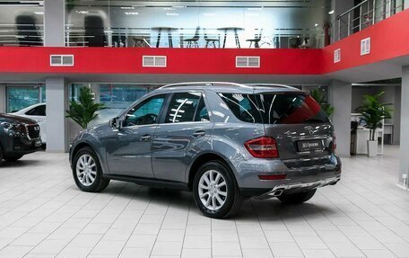 Mercedes-Benz M-Класс, 2010 год, 1 290 000 рублей, 2 фотография