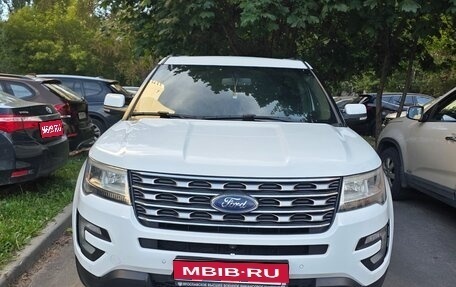 Ford Explorer VI, 2016 год, 2 600 000 рублей, 1 фотография