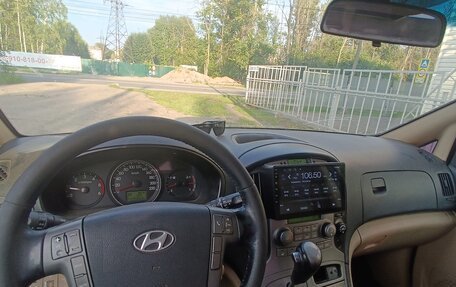 Hyundai Grand Starex Grand Starex I рестайлинг 2, 2010 год, 900 000 рублей, 15 фотография
