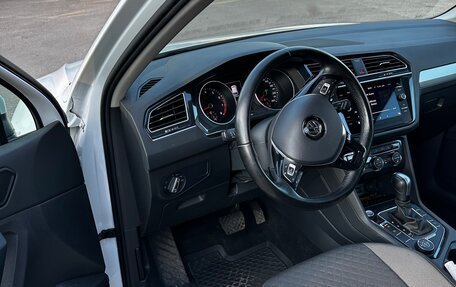 Volkswagen Tiguan II, 2019 год, 2 299 999 рублей, 9 фотография