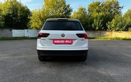 Volkswagen Tiguan II, 2019 год, 2 299 999 рублей, 6 фотография