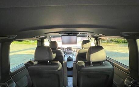 Mercedes-Benz V-Класс, 2018 год, 4 900 000 рублей, 17 фотография