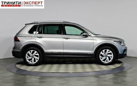 Volkswagen Tiguan II, 2021 год, 3 057 000 рублей, 4 фотография
