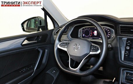Volkswagen Tiguan II, 2021 год, 3 057 000 рублей, 13 фотография