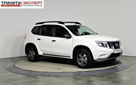Nissan Terrano III, 2014 год, 977 000 рублей, 3 фотография