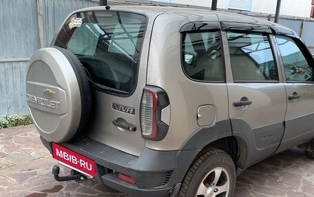 Chevrolet Niva I рестайлинг, 2019 год, 808 000 рублей, 3 фотография