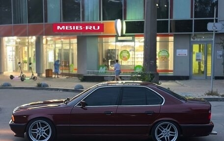 BMW 5 серия, 1994 год, 450 000 рублей, 4 фотография
