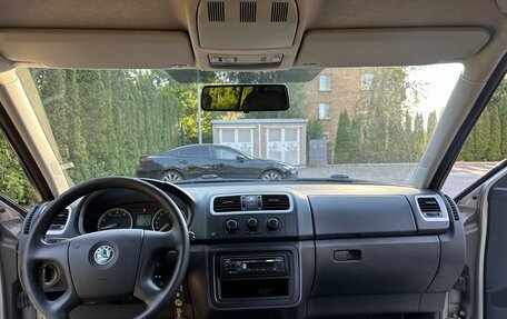 Skoda Fabia II, 2009 год, 510 000 рублей, 18 фотография