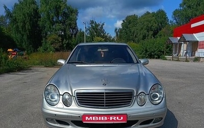 Mercedes-Benz E-Класс, 2002 год, 560 000 рублей, 1 фотография