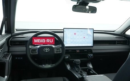 Toyota RAV4, 2026 год, 4 198 055 рублей, 7 фотография
