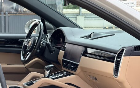Porsche Cayenne III, 2021 год, 9 650 000 рублей, 14 фотография