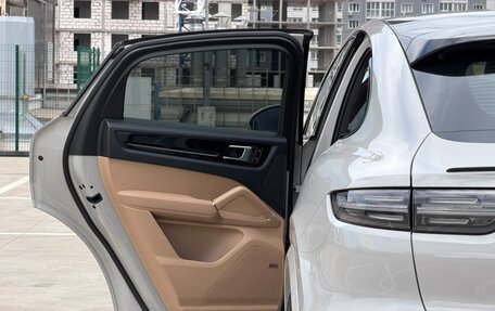 Porsche Cayenne III, 2021 год, 9 650 000 рублей, 24 фотография