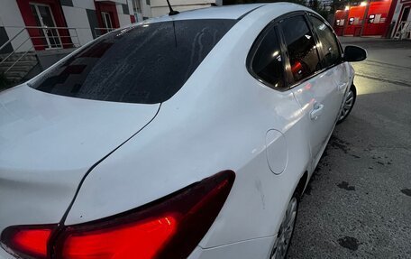 Opel Astra J, 2013 год, 490 000 рублей, 6 фотография