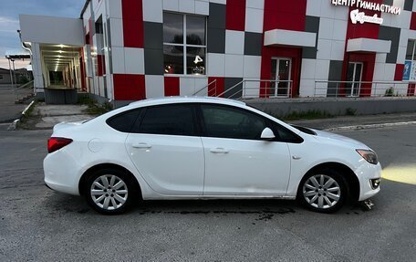 Opel Astra J, 2013 год, 490 000 рублей, 9 фотография