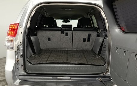 Toyota Land Cruiser Prado 150 рестайлинг 2, 2010 год, 2 450 000 рублей, 15 фотография