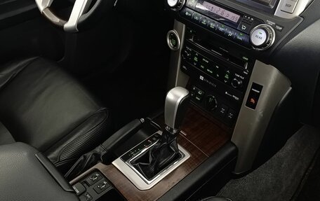 Toyota Land Cruiser Prado 150 рестайлинг 2, 2010 год, 2 450 000 рублей, 10 фотография