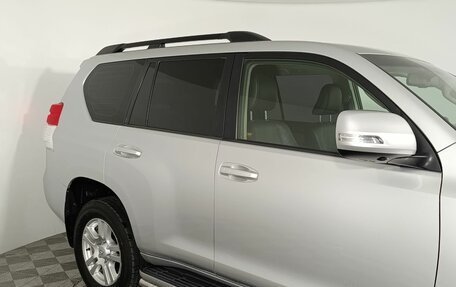 Toyota Land Cruiser Prado 150 рестайлинг 2, 2010 год, 2 450 000 рублей, 20 фотография