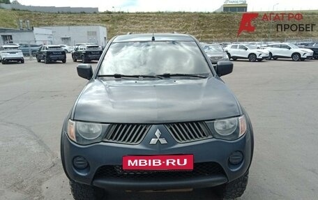 Mitsubishi L200 IV рестайлинг, 2008 год, 1 120 000 рублей, 2 фотография