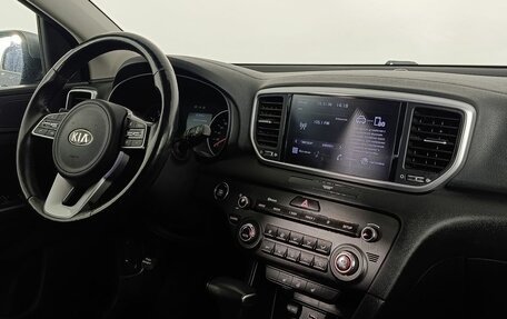 KIA Sportage IV рестайлинг, 2021 год, 2 880 000 рублей, 10 фотография
