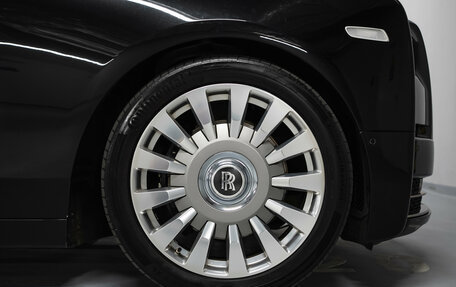 Rolls-Royce Phantom VIII, 2018 год, 37 000 000 рублей, 11 фотография