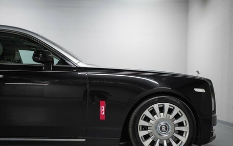 Rolls-Royce Phantom VIII, 2018 год, 37 000 000 рублей, 10 фотография