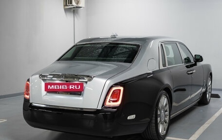 Rolls-Royce Phantom VIII, 2018 год, 37 000 000 рублей, 17 фотография