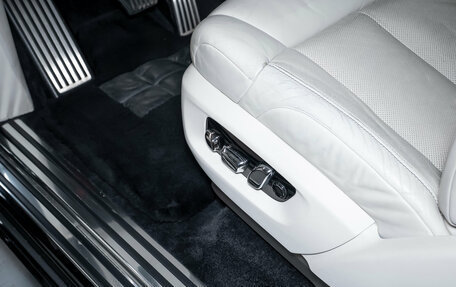 Rolls-Royce Phantom VIII, 2018 год, 37 000 000 рублей, 27 фотография