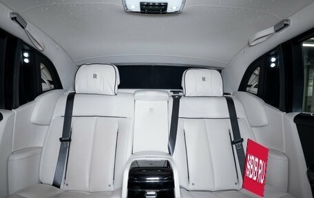 Rolls-Royce Phantom VIII, 2018 год, 37 000 000 рублей, 40 фотография