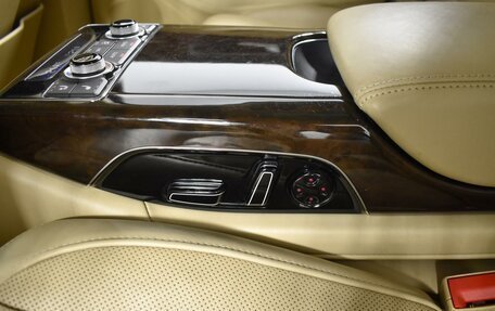 Audi A8, 2013 год, 1 994 900 рублей, 25 фотография