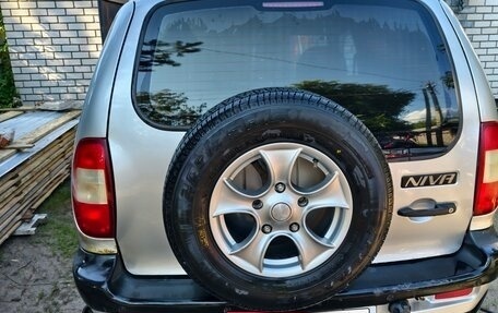 Chevrolet Niva I рестайлинг, 2005 год, 300 000 рублей, 4 фотография