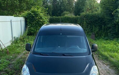 Peugeot Partner II рестайлинг 2, 2008 год, 750 000 рублей, 2 фотография