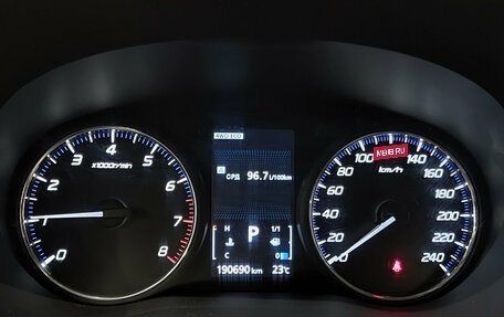 Mitsubishi Outlander III рестайлинг 3, 2017 год, 1 867 000 рублей, 16 фотография