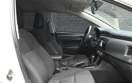Toyota Corolla, 2015 год, 1 200 000 рублей, 10 фотография