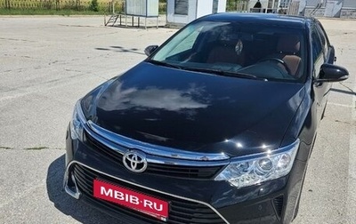 Toyota Camry, 2017 год, 2 600 000 рублей, 1 фотография