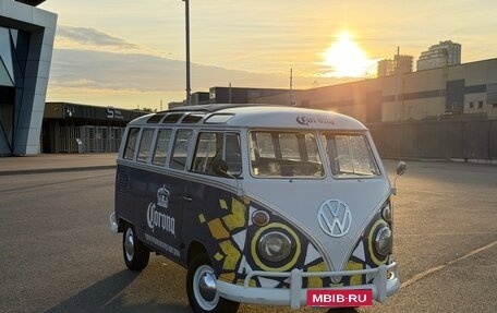 Volkswagen Type 2 T1, 1965 год, 5 000 000 рублей, 2 фотография