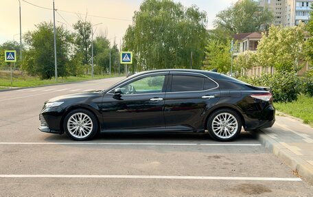 Toyota Camry, 2020 год, 3 120 000 рублей, 5 фотография