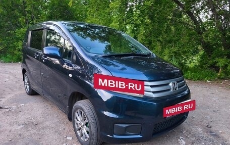 Honda Freed I, 2010 год, 920 000 рублей, 12 фотография