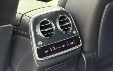 Mercedes-Benz S-Класс, 2019 год, 6 300 000 рублей, 33 фотография