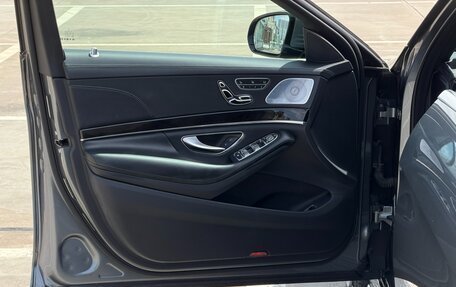Mercedes-Benz S-Класс, 2019 год, 6 300 000 рублей, 27 фотография
