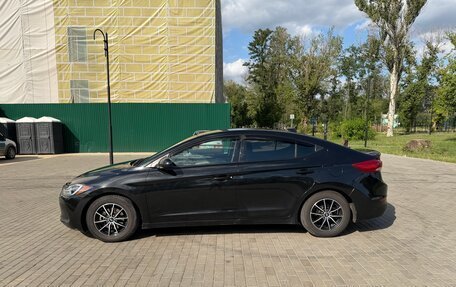 Hyundai Elantra VI рестайлинг, 2017 год, 1 400 000 рублей, 3 фотография