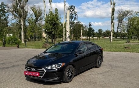 Hyundai Elantra VI рестайлинг, 2017 год, 1 400 000 рублей, 2 фотография