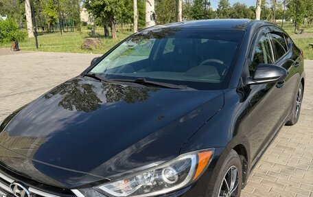 Hyundai Elantra VI рестайлинг, 2017 год, 1 400 000 рублей, 14 фотография