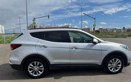 Hyundai Santa Fe III рестайлинг, 2016 год, 2 390 000 рублей, 6 фотография