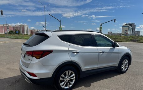 Hyundai Santa Fe III рестайлинг, 2016 год, 2 390 000 рублей, 5 фотография