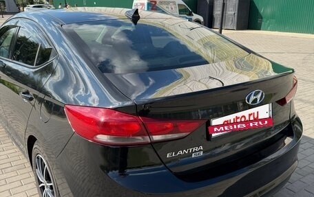 Hyundai Elantra VI рестайлинг, 2017 год, 1 400 000 рублей, 16 фотография