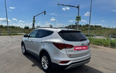 Hyundai Santa Fe III рестайлинг, 2016 год, 2 390 000 рублей, 13 фотография