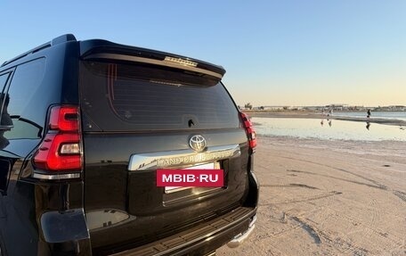 Toyota Land Cruiser Prado 150 рестайлинг 2, 2020 год, 4 900 000 рублей, 4 фотография